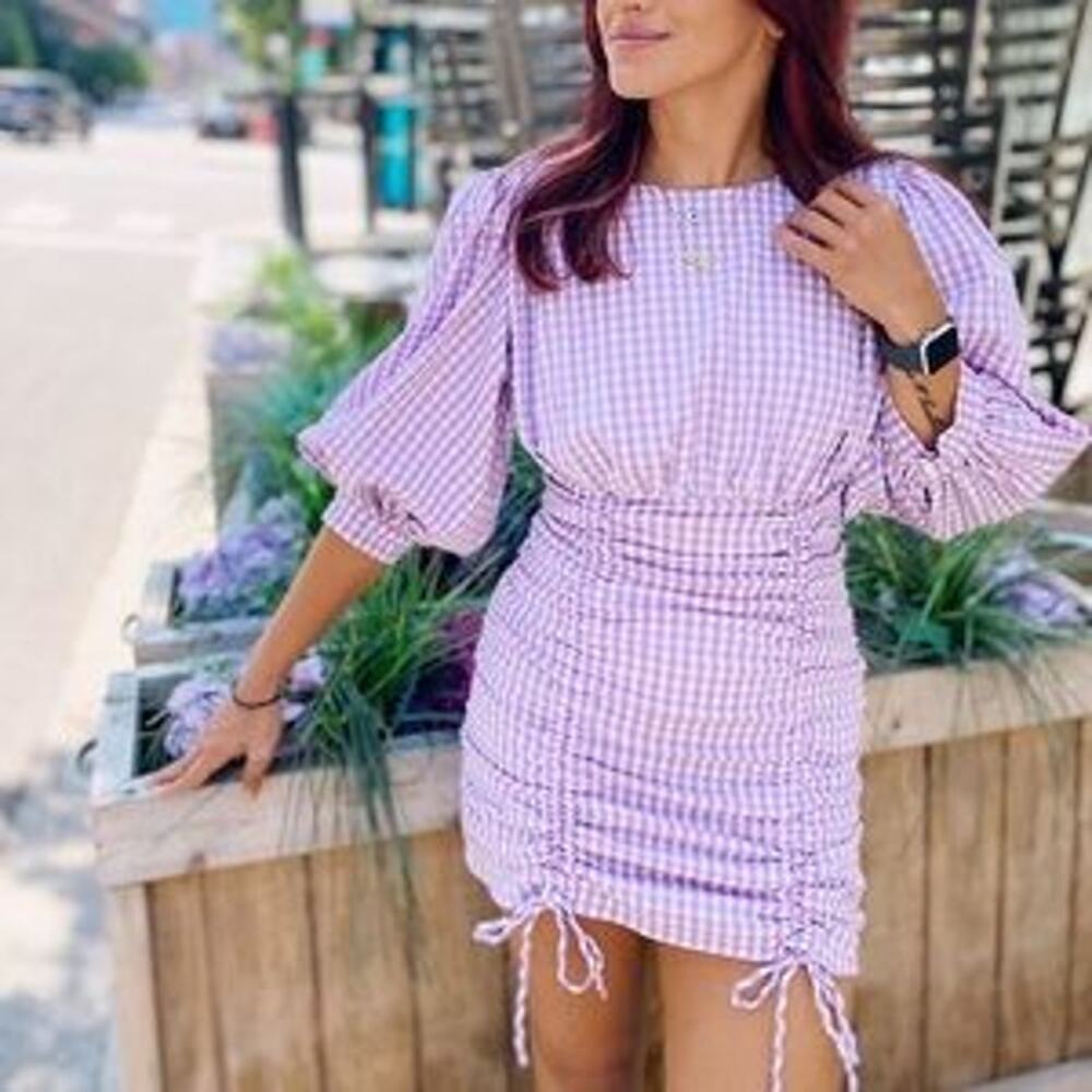 Zara Gingham Mini Dress Size M Purple Ruched Front Puff Sleeve  Farmers Daughter